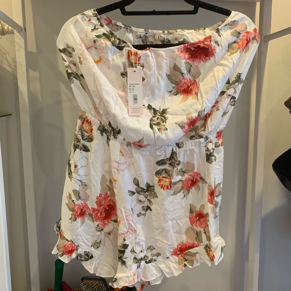 Yumi Kim Glam Squad Romper - Picture 9 of 11